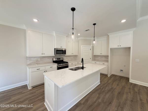 222 Anderson Oaks Drive, Pearl, MS 39208