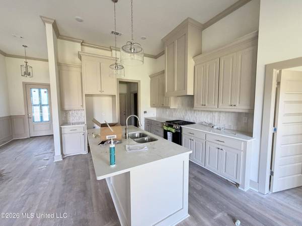318 Brookfield Circle, Brandon, MS 39042