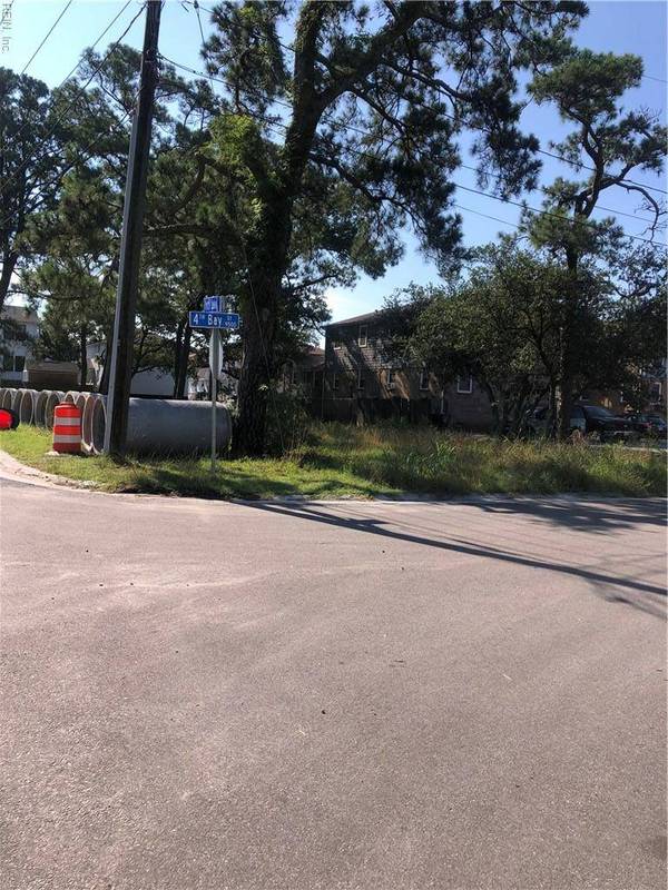 2405 Pretty Lake AVE, Norfolk, VA 23518