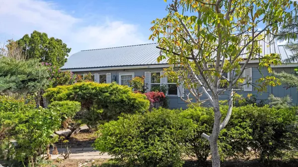 908 W Agate ST, Pasco, WA 99301