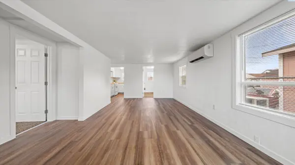 909 S 9th Ave, Pasco, WA 99301-5103