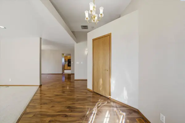 7239 W 15th Ave, Kennewick, WA 99338