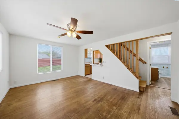 803 9th St., Benton City, WA 99320