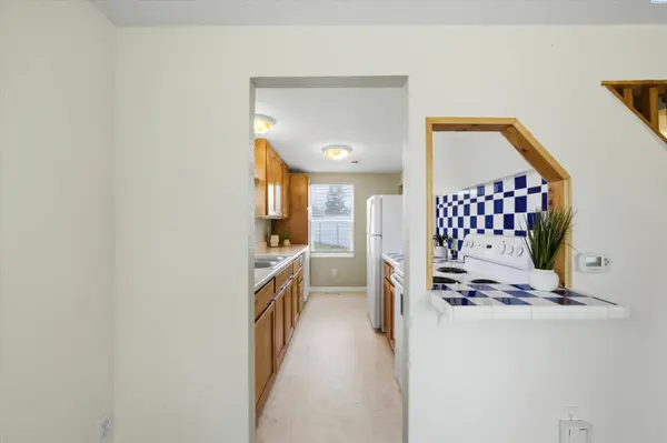 803 9th St., Benton City, WA 99320