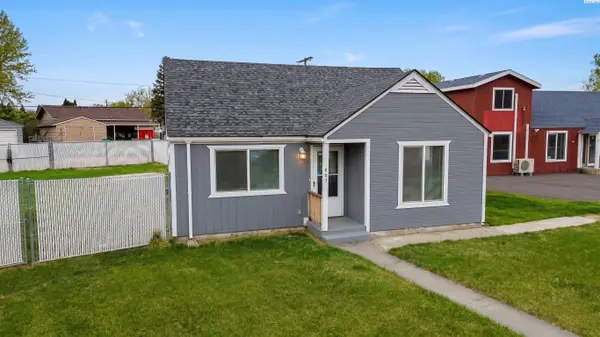 803 9th St., Benton City, WA 99320