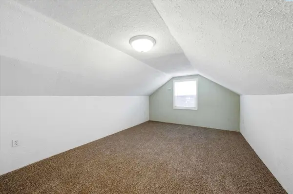 803 9th St., Benton City, WA 99320