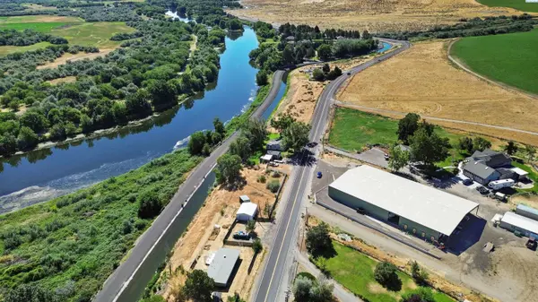 83603 N Harrington Rd, West Richland, WA 99353