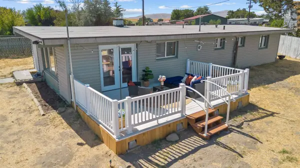 83603 N Harrington Rd, West Richland, WA 99353