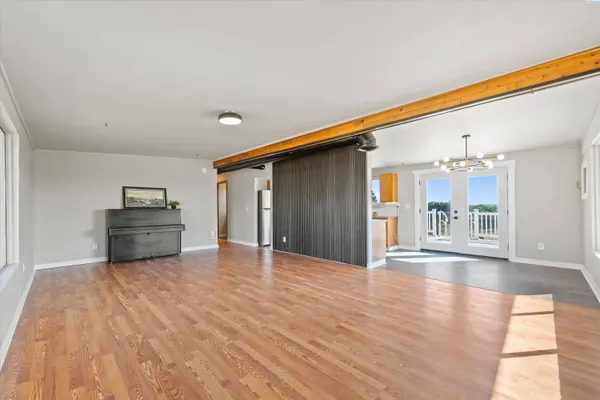 83603 N Harrington Rd, West Richland, WA 99353