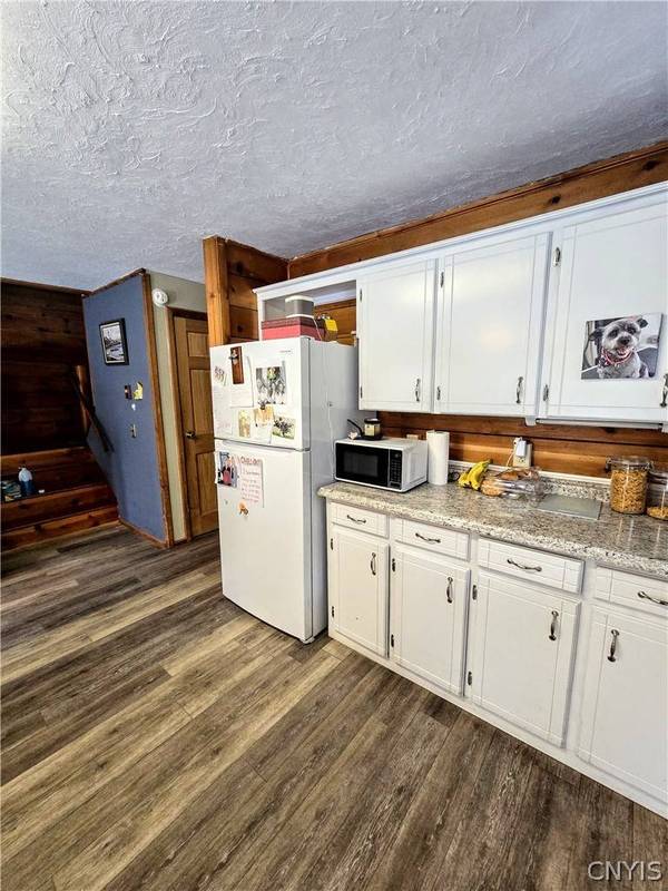 862 Honey Hill RD, Poland, NY 13431