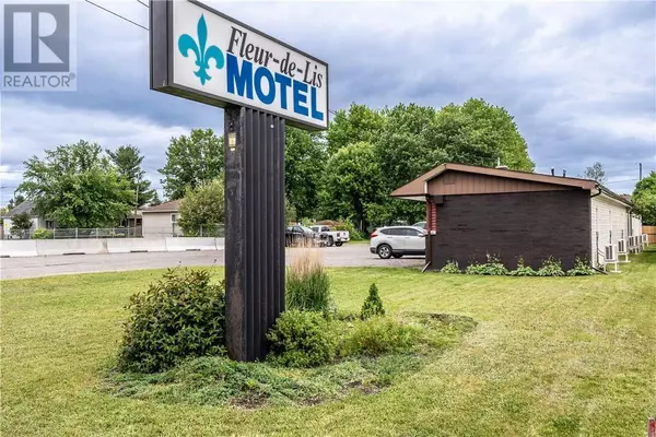 6139 N Highway 69 Highway, Hanmer, ON P3P1L1