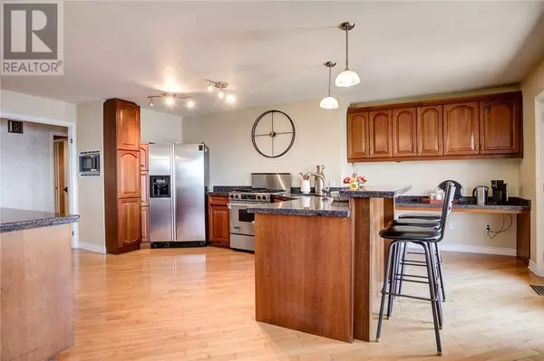 549 Bay View Lane, Sudbury, ON P3E1R5