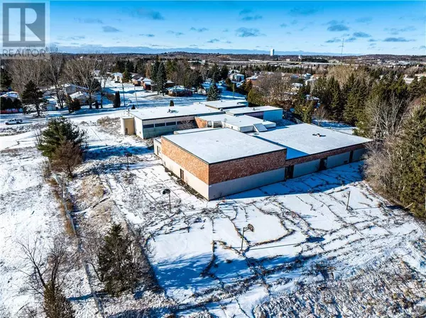 16 Jessie Street, Sudbury, ON P3Y1A2