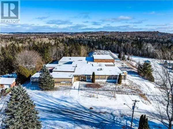 16 Jessie Street, Sudbury, ON P3Y1A2