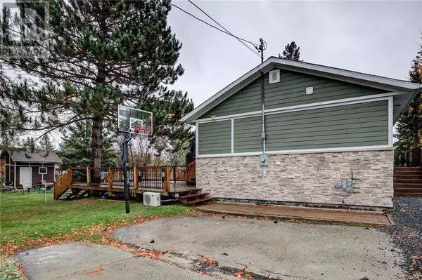 4038 Velma Street, Val Caron, ON P3N1J9