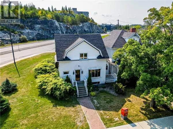 289 & 293 & 297 Larch Street, Sudbury, ON P3B1M2