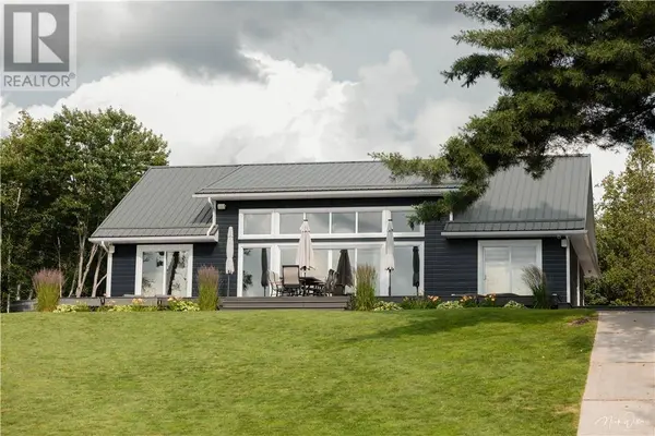 7 La Casa Del Lago Road, Estaire, ON P3E4N1
