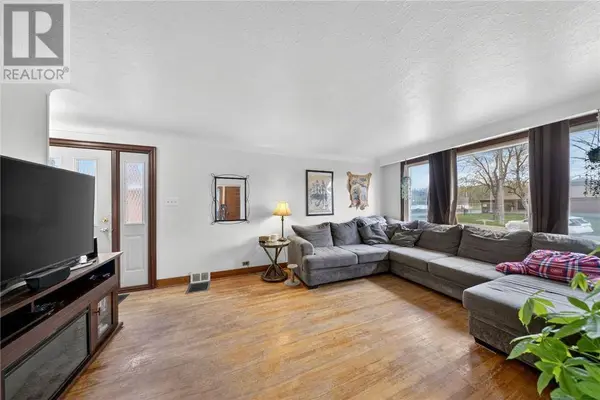 512 White Avenue, Sudbury, ON P3C2G5