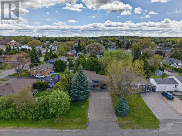 16 Clairmont Street, Sudbury, ON P3B3S5