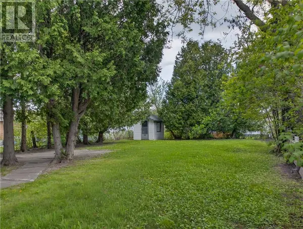 16 Clairmont Street, Sudbury, ON P3B3S5