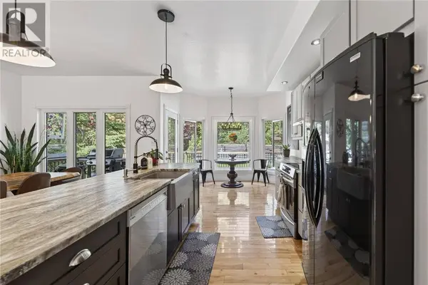 158 Crater Crescent, Sudbury, ON P3E5Y8