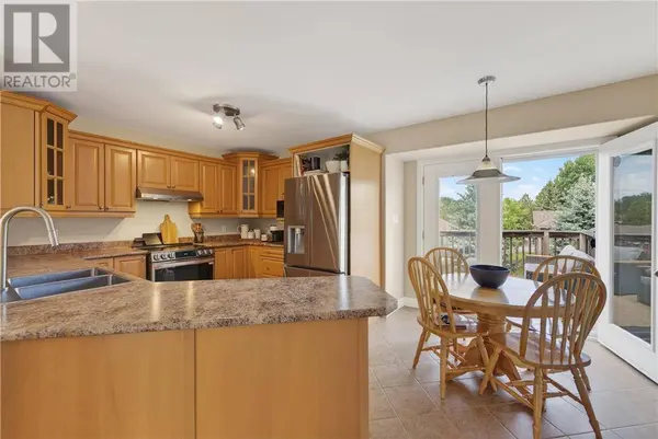 8 Winfield Lane, Sudbury, ON P3A6E1