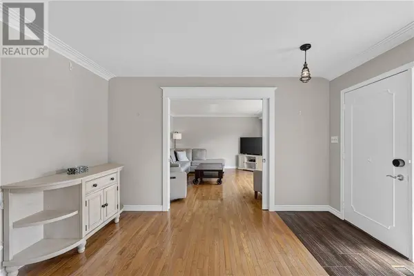 827 Sharon Avenue, Sudbury, ON P3A3X1