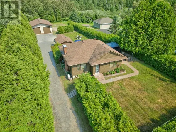 3906 Edward Drive, Sudbury, ON P3G1K4