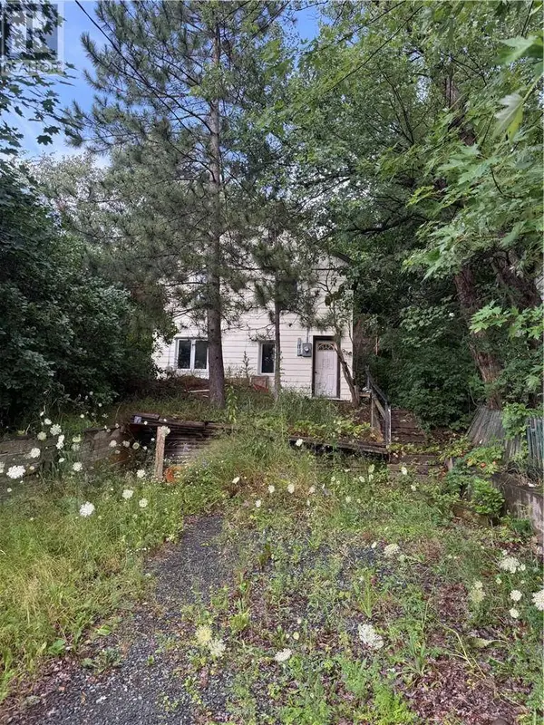 474 Bessie Avenue, Sudbury, ON P3C4H8