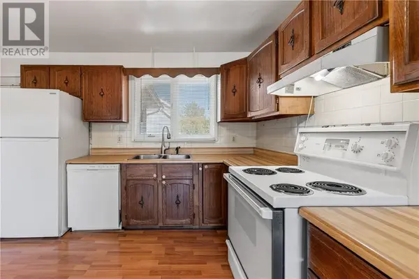269 Ninth Avenue, Lively, ON P3Y1M6