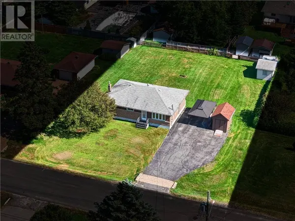 3664 Claire Street, Val Caron, ON P3N1H5