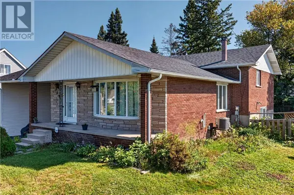 269 Ninth Avenue, Lively, ON P3Y1M6