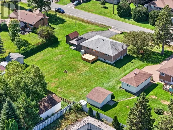 3664 Claire Street, Val Caron, ON P3N1H5