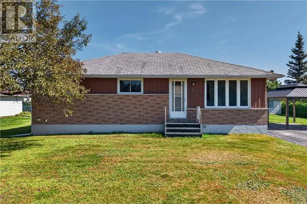 3664 Claire Street, Val Caron, ON P3N1H5