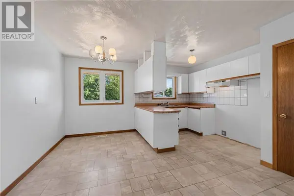 3664 Claire Street, Val Caron, ON P3N1H5