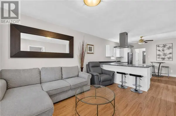 48 Gutcher Avenue, Sudbury, ON P3C3H8