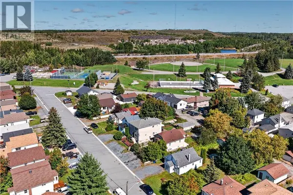 48 Gutcher Avenue, Sudbury, ON P3C3H8