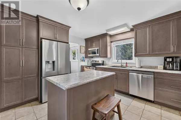 1785 Graywood Drive, Sudbury, ON P3A5S5