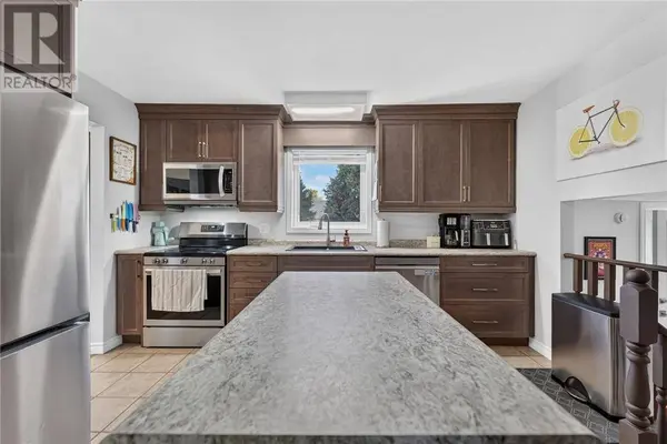 1785 Graywood Drive, Sudbury, ON P3A5S5