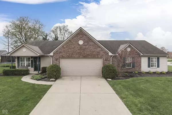 7441 Sugar Pine CT, Avon, IN 46123