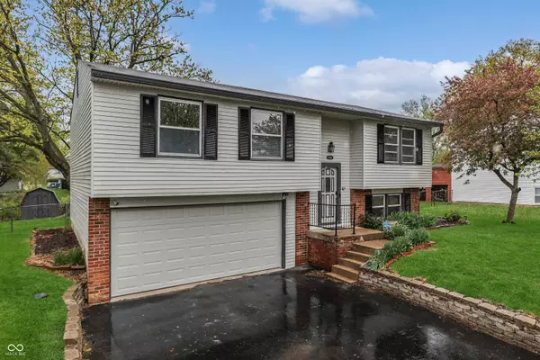 9034 Caminito CT, Indianapolis, IN 46234