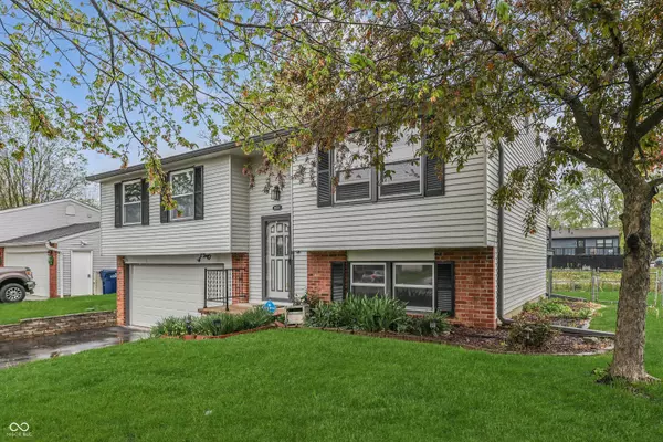 9034 Caminito CT, Indianapolis, IN 46234