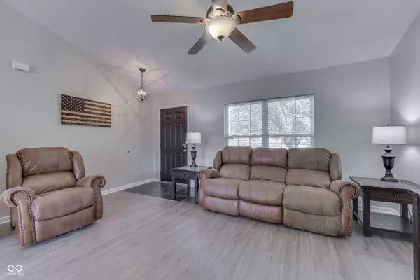 1238 Valley Forge DR, Indianapolis, IN 46234