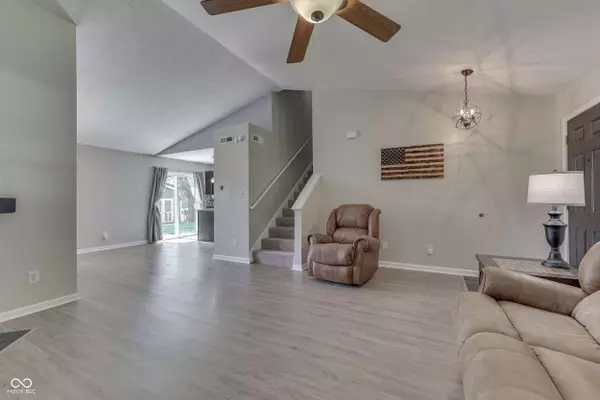 1238 Valley Forge DR, Indianapolis, IN 46234