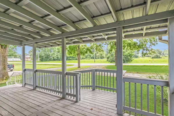 8722 Shelby ST, Indianapolis, IN 46227