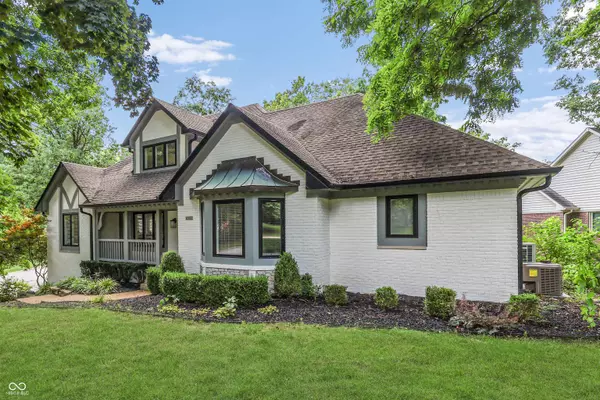 6357 Deerwood CT, Greenwood, IN 46143