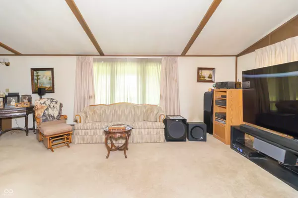 2487 E 600 N, Greenfield, IN 46140