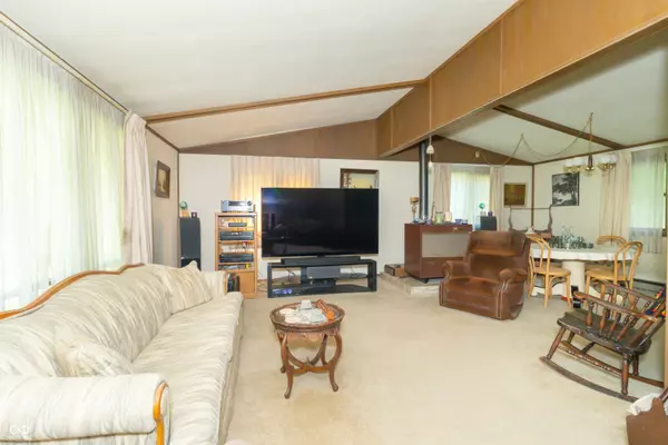 2487 E 600 N, Greenfield, IN 46140
