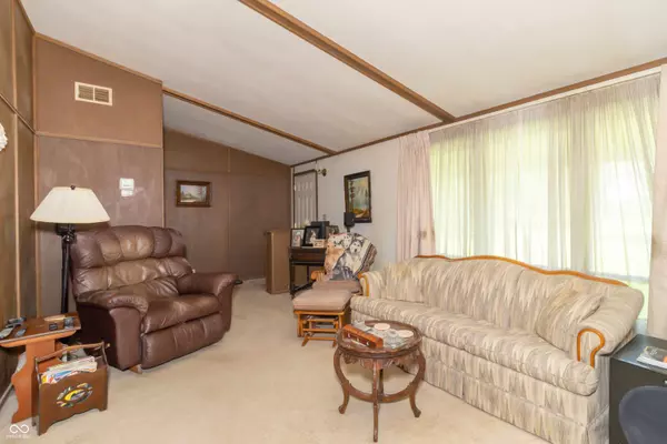 2487 E 600 N, Greenfield, IN 46140