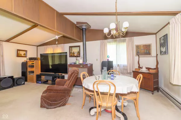 2487 E 600 N, Greenfield, IN 46140